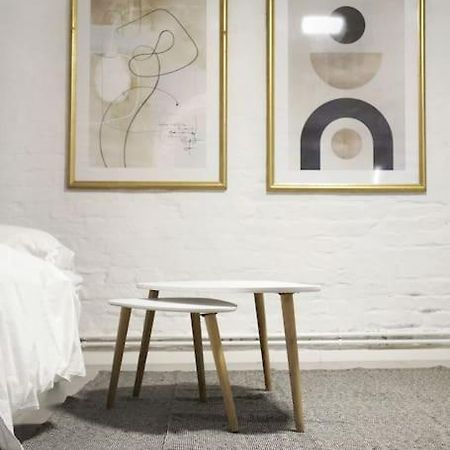 Central, Cozy & Beautiful Designed 2-Rooms Apt. Near River Berlin Luaran gambar