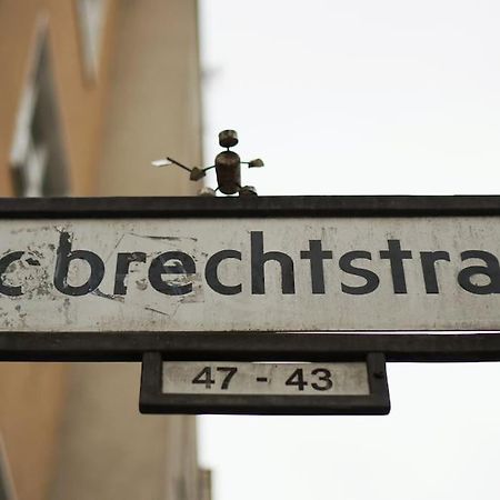 Central, Cozy & Beautiful Designed 2-Rooms Apt. Near River Berlin Luaran gambar
