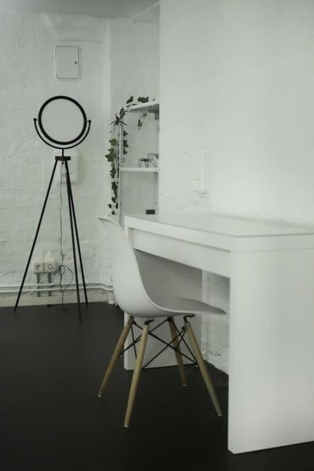 Central, Cozy & Beautiful Designed 2-Rooms Apt. Near River Berlin Luaran gambar
